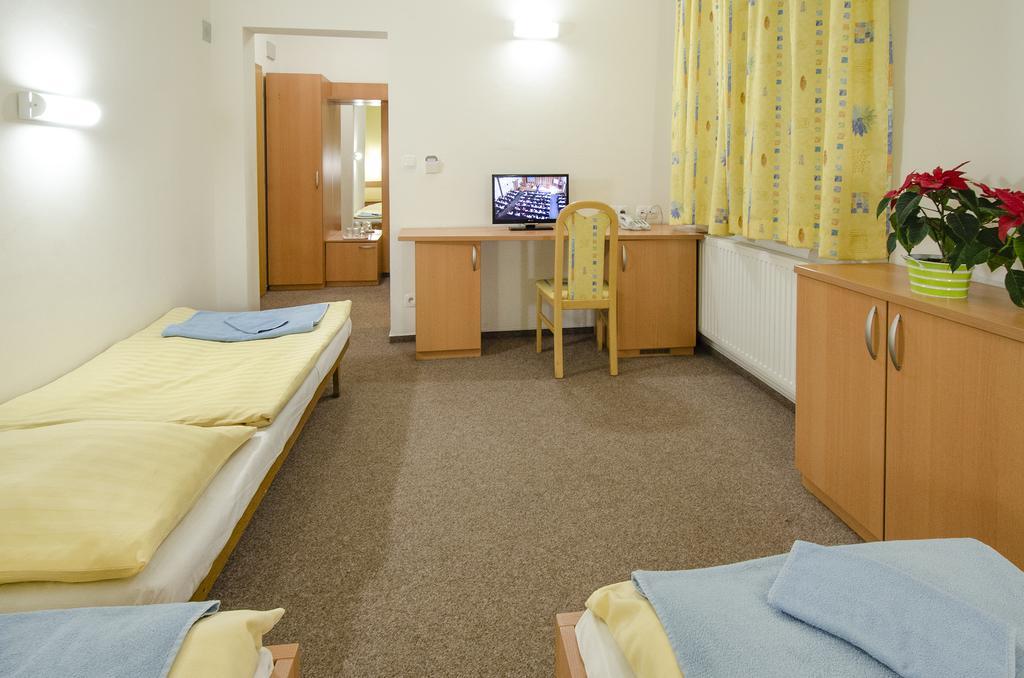 Hotel Imos Praha Eksteriør bilde